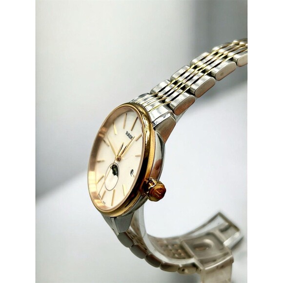 Rado Coupole Classic White MOP Dial Moon Phase   R22883943 main image 4